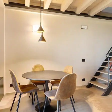 农家乐 Casa Pezzo 卡斯特努沃德加尔达